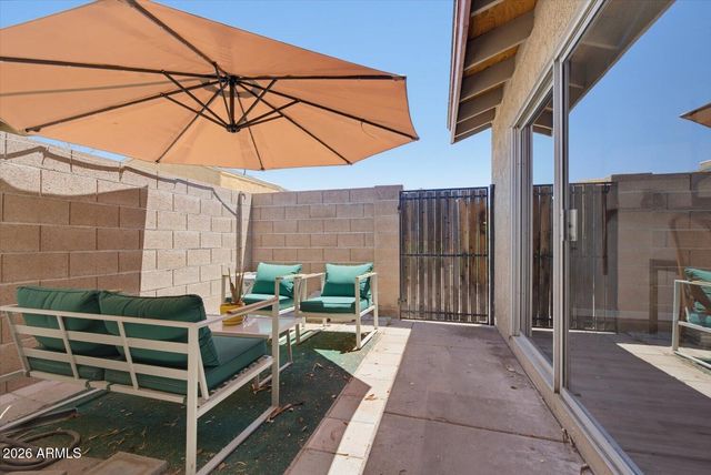 917 S HACIENDA Drive, Tempe, AZ 85281