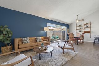 917 S HACIENDA Drive, Tempe, AZ 85281