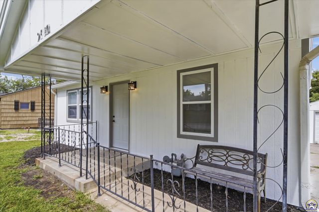 2510 SE Wisconsin AVE, Topeka, KS 66605
