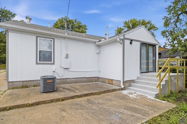 2510 SE Wisconsin AVE, Topeka, KS 66605