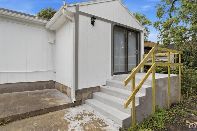 2510 SE Wisconsin AVE, Topeka, KS 66605
