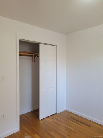 2407 Barker Avenue, Bronx, NY 10467