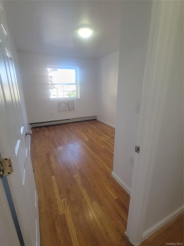 2407 Barker Avenue, Bronx, NY 10467