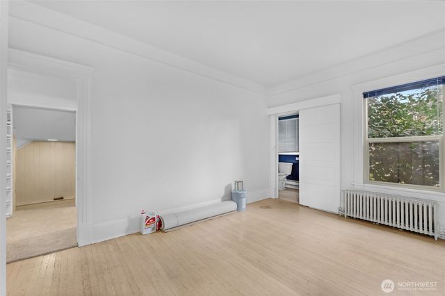 708 Warren Avenue N, Seattle, WA 98109