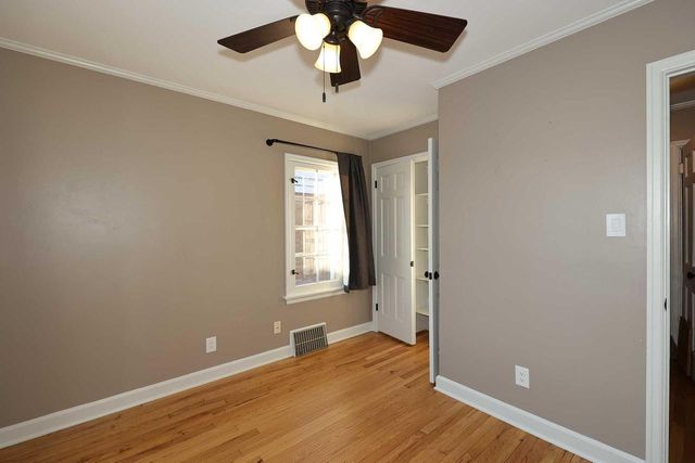 10907 Glenway COURT, Wauwatosa, WI 53222