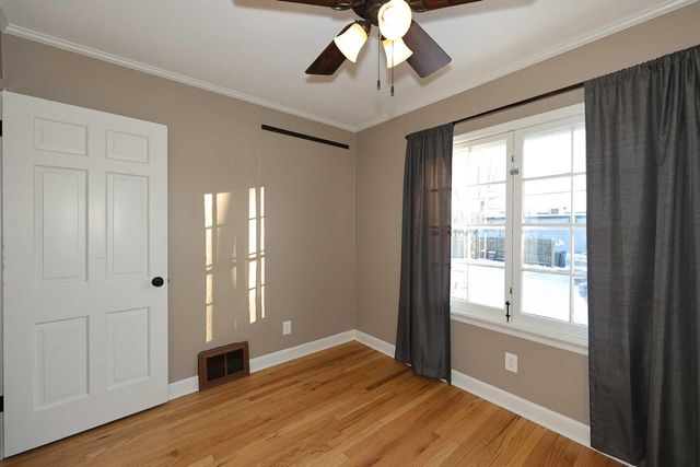 10907 Glenway COURT, Wauwatosa, WI 53222