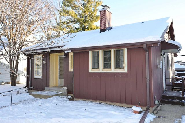 10907 Glenway COURT, Wauwatosa, WI 53222