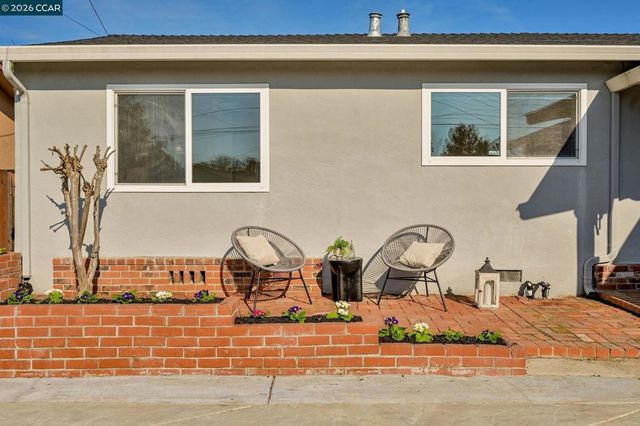 1030 Via Madrid, Livermore, CA 94550