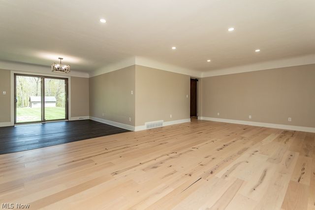 8839 Billings Road, Kirtland, OH 44094