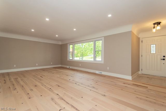 8839 Billings Road, Kirtland, OH 44094