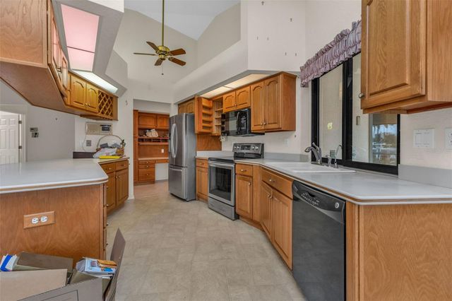 2813 CORAL WAY, Punta Gorda, FL 33950