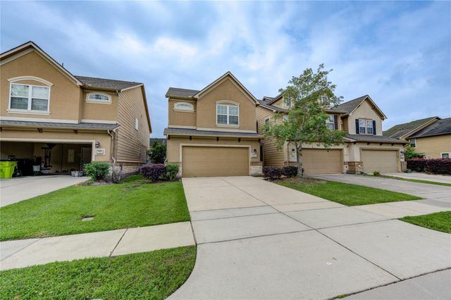 3939 Calgary Circle, Missouri City, TX 77459