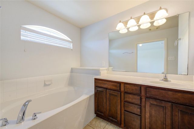3939 Calgary Circle, Missouri City, TX 77459