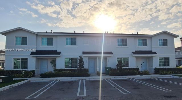 1070 NW 6th Ter, Florida City, FL 33034