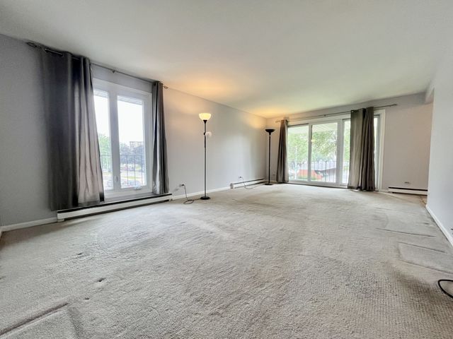 9800 S Karlov Avenue 2D, Oak Lawn, IL 60453