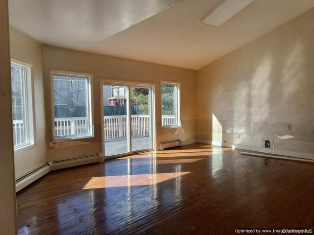 73 W Maple Avenue, Monsey, NY 10952