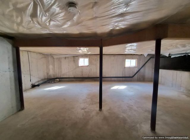 73 W Maple Avenue, Monsey, NY 10952