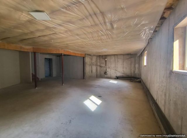 73 W Maple Avenue, Monsey, NY 10952