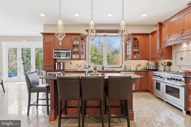 534 HOLLY KNOLL, Churchville, PA 18966