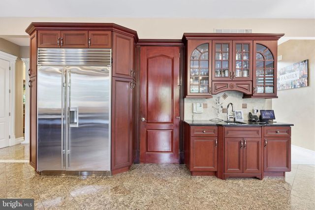 534 HOLLY KNOLL, Churchville, PA 18966