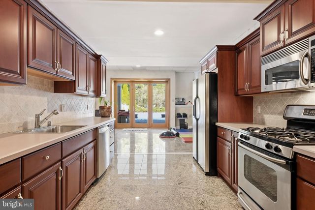 534 HOLLY KNOLL, Churchville, PA 18966