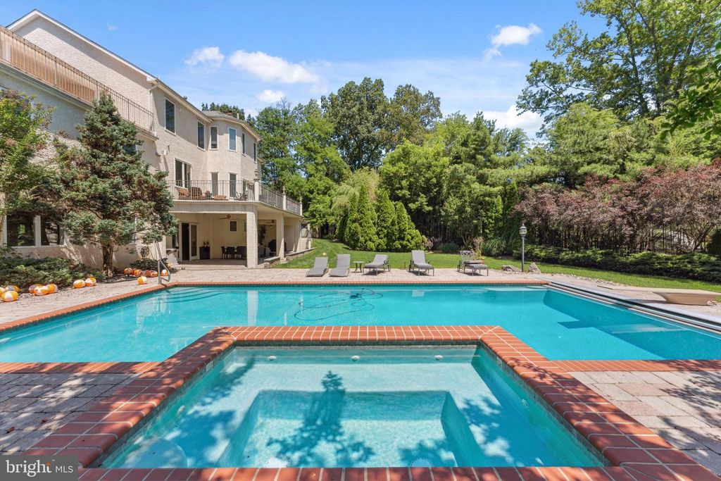 534 HOLLY KNOLL, Churchville, PA 18966