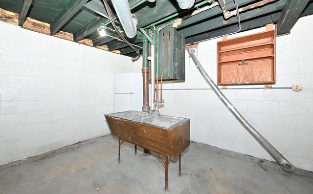 3131 Burrell STREET, Milwaukee, WI 53207