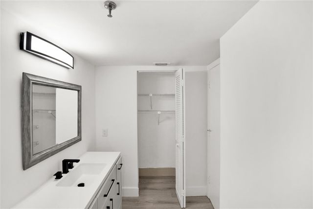 23344 Carolwood Lane 302, Boca Raton, FL 33428