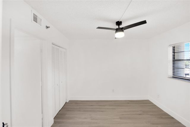 23344 Carolwood Lane 302, Boca Raton, FL 33428