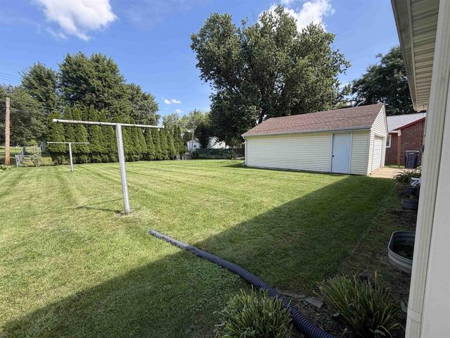 1720 Myra Avenue, Janesville, WI 53548