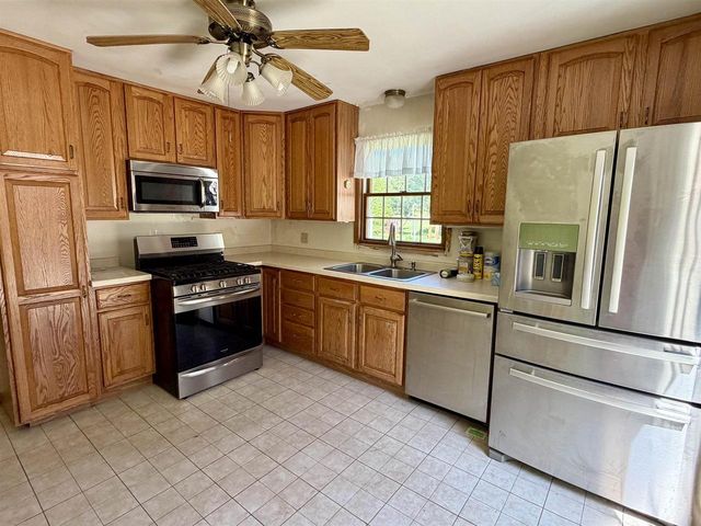 1720 Myra Avenue, Janesville, WI 53548