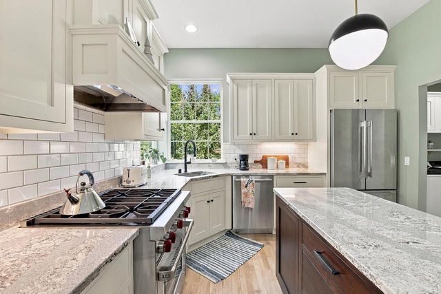 4949 Lake DRIVE, West Bend, WI 53095
