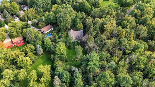 4949 Lake DRIVE, West Bend, WI 53095