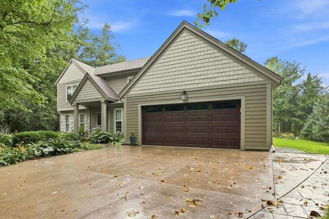 4949 Lake DRIVE, West Bend, WI 53095