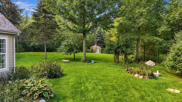 4949 Lake DRIVE, West Bend, WI 53095