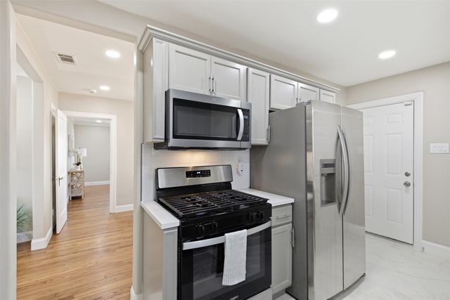 4805 Capitol Avenue, Dallas, TX 75204
