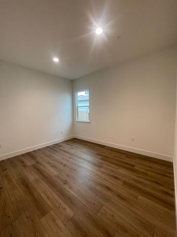 816 Rosette Ct, Roseville, CA 95747