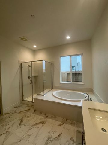 816 Rosette Ct, Roseville, CA 95747