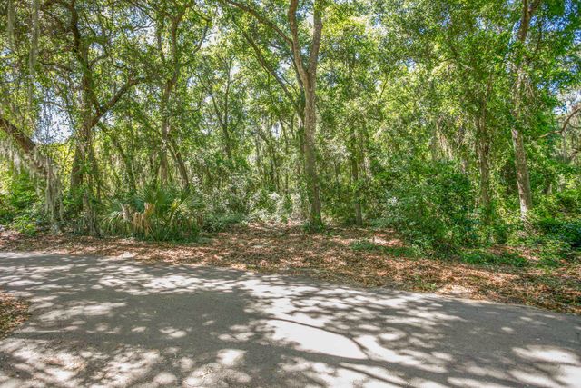 700 Wilkes Ct., St Augustine, FL 32086