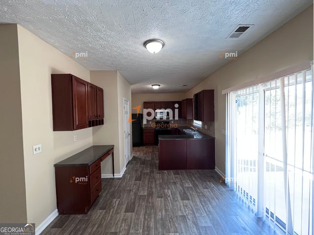 7151 Flagstone Place, Union City, GA 30291