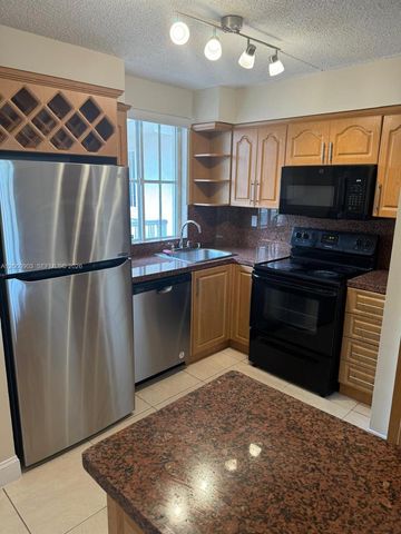 6045 NW 186th Street 309, Hialeah, FL 33015