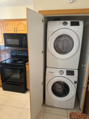 6045 NW 186th Street 309, Hialeah, FL 33015