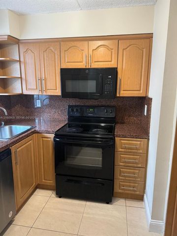 6045 NW 186th Street 309, Hialeah, FL 33015