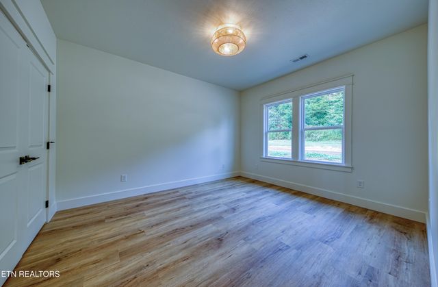 160 Huckleberry Hollow, Kingston, TN 37763