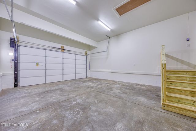 160 Huckleberry Hollow, Kingston, TN 37763