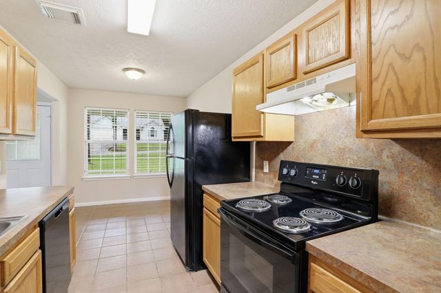 10793 Royal Magnolia Drive, Conroe, TX 77303