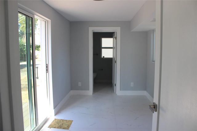 522 SE 20th Court, Boynton Beach, FL 33435