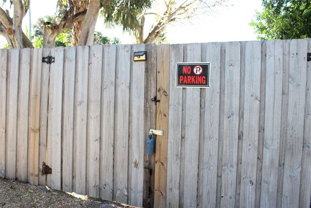 522 SE 20th Court, Boynton Beach, FL 33435