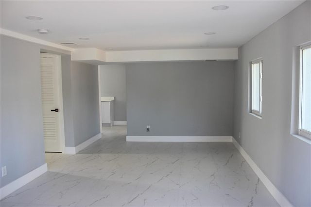 522 SE 20th Court, Boynton Beach, FL 33435