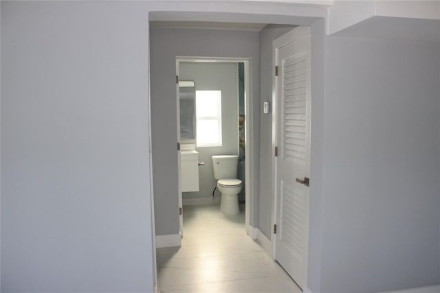 522 SE 20th Court, Boynton Beach, FL 33435